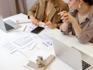 Accounting & Finance